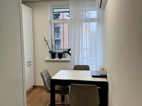 квартира за адресою Анатолія Луценка вул., 27