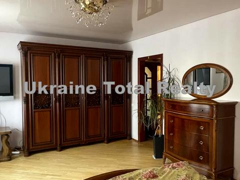 квартира за адресою Урлівська вул., 5