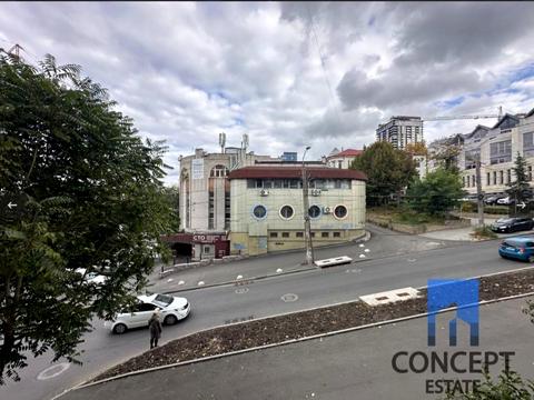 квартира по адресу Крутогорный спуск (Рогалёва), 17-А