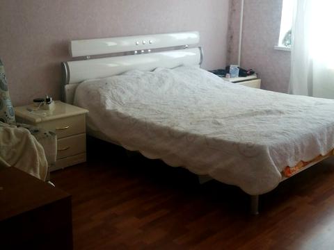 квартира за адресою Академіка Глушкова просп., 14