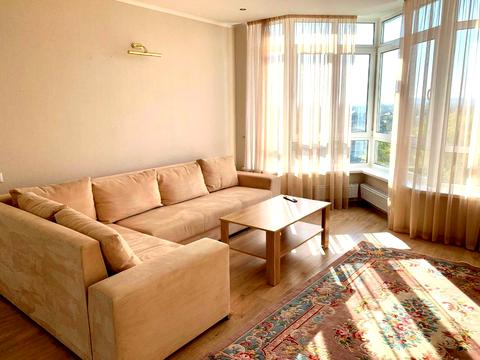 квартира по адресу Миколы Бажана просп., 8-Б