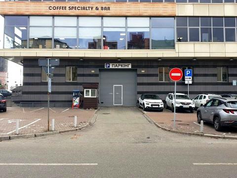 комерційна за адресою Антоновича вул. (Горького), 172