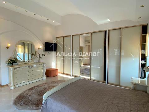 квартира за адресою Володимирська вул., 79