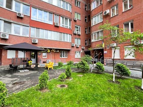 квартира за адресою Анни Ахматової вул., 13-Д
