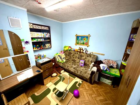 комерційна за адресою Алана Шепарда вул. (Суворова), 9