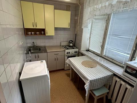 квартира за адресою Київ, Празька вул., 8