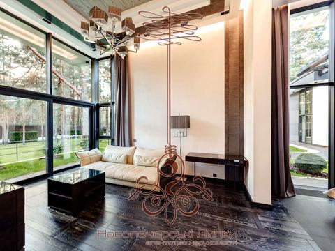 будинок за адресою Вишнева вул.