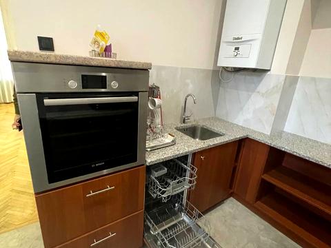 квартира за адресою Кирила і Мефодія вул., 9
