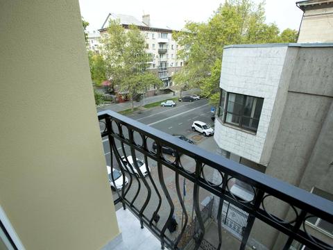 квартира за адресою Соборна вул. (Радянська), 12