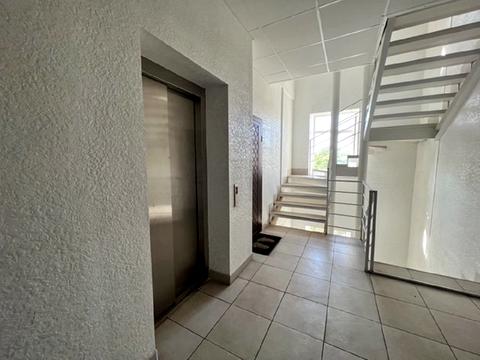 квартира за адресою Докова вул., 15