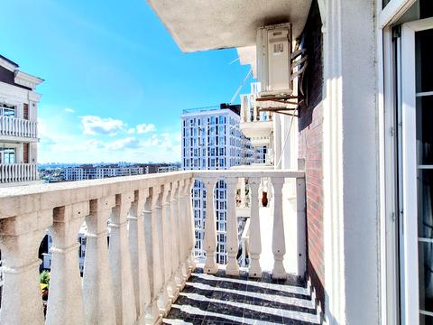квартира за адресою Михайла Максимовича вул. (Онуфрія Трутенка), 26
