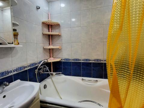 квартира за адресою Червоної Калини просп. (Володимира Маяковського), 8