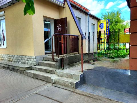 комерційна за адресою Гетьмана Сагайдачного вул., 10