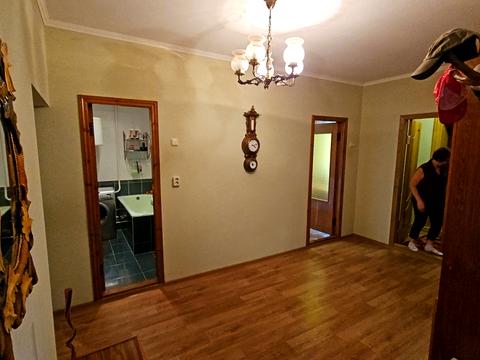 дом по адресу вулиця Євгенія Столбова