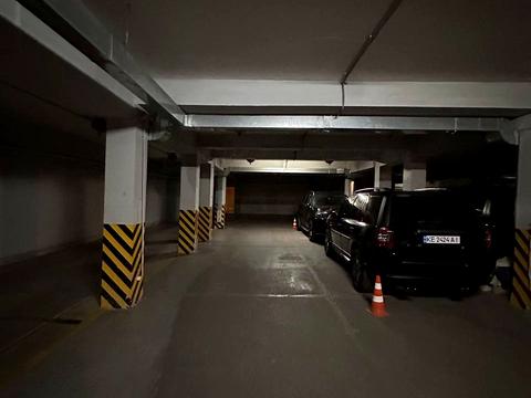 паркоместо по адресу Симферопольская ул., 11