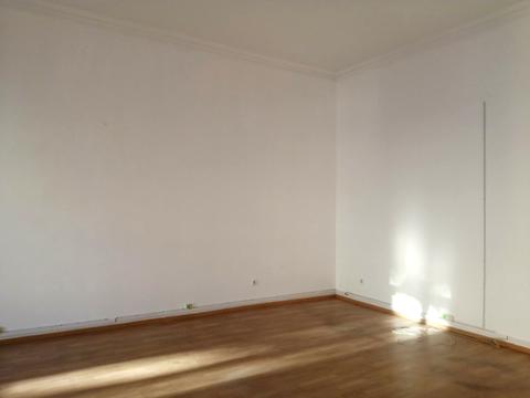 комерційна за адресою Дмитра Яворницького просп. (Карла Маркса), 67а