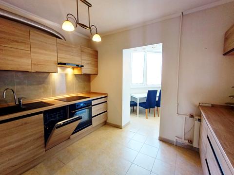 квартира по адресу Драгоманова ул., 23