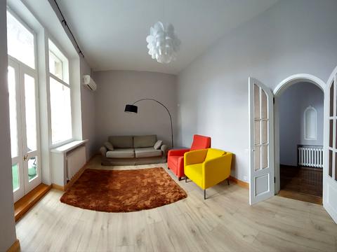 квартира за адресою Богдана Хмельницького вул., 10