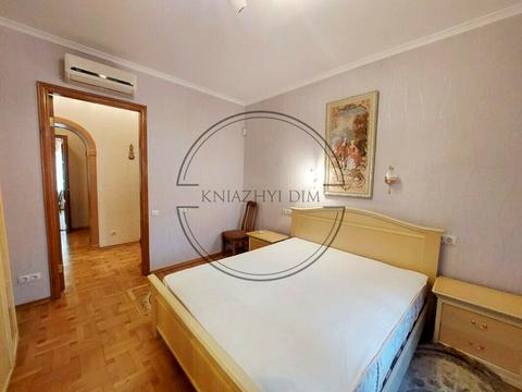 квартира по адресу Первомайского Леонида ул., 5