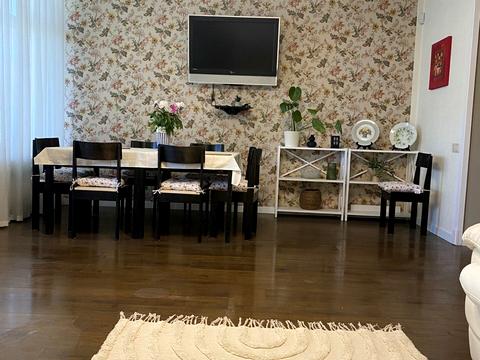 будинок за адресою Жовтнева