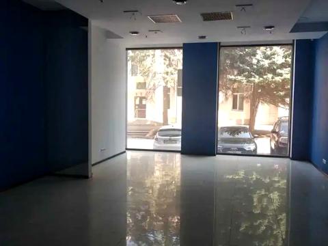 комерційна за адресою Дмитра Яворницького просп. (Карла Маркса), 22