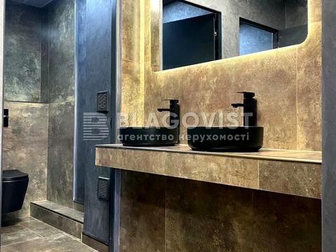 коммерческая по адресу Шота Руставели ул., 18А