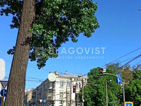 комерційна за адресою Нижній Вал вул., 37/20