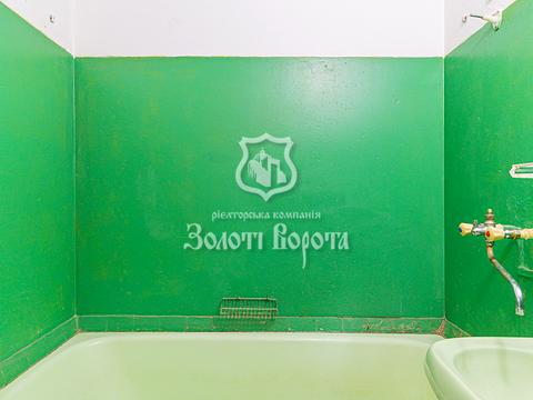 квартира за адресою Ревуцького вул., 24/4