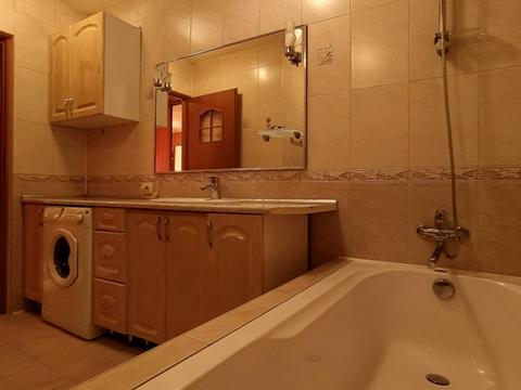 квартира за адресою Тополина вул., 18