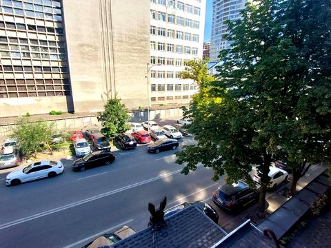 квартира за адресою Київ, Кловський узвіз, 10