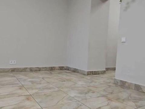 комерційна за адресою Героїв Миколаєва вул., 11