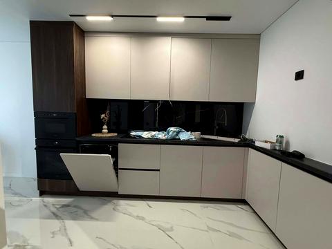 квартира за адресою Романа Левицького вул., 4