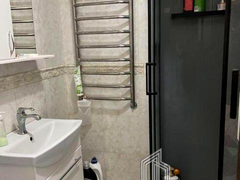 квартира за адресою Драгоманова вул., 5