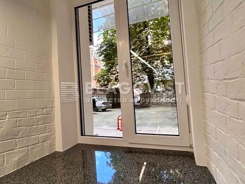комерційна за адресою Богдана Ступки вул. (Станіславського), 3