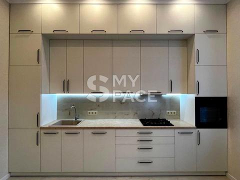 квартира за адресою Тарасівська вул., 8