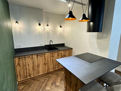 квартира за адресою Університетська вул. (Першотравнева), 57а