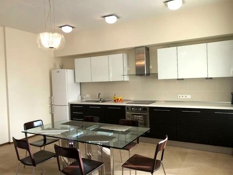 квартира за адресою Старонаводницька вул., 6-Б