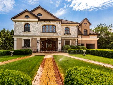 будинок за адресою Залужна вул., 1б