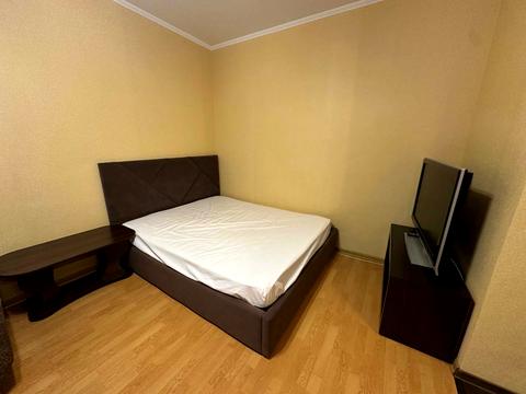 квартира за адресою Анни Ахматової вул., 45