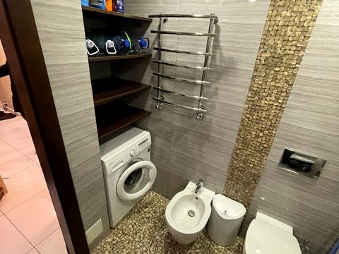 квартира за адресою Боголюбова вул., 20