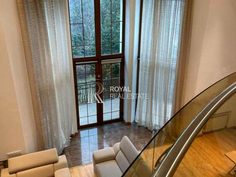 будинок за адресою Приозерна