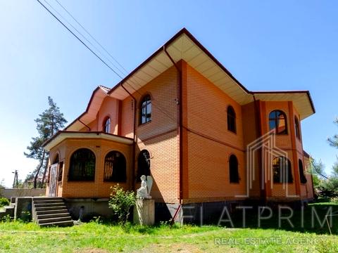 дом по адресу Прорізна