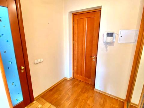 квартира за адресою Стратегічне шосе (Науки), 17