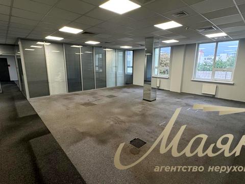 комерційна за адресою Автозаводська вул., 54/19