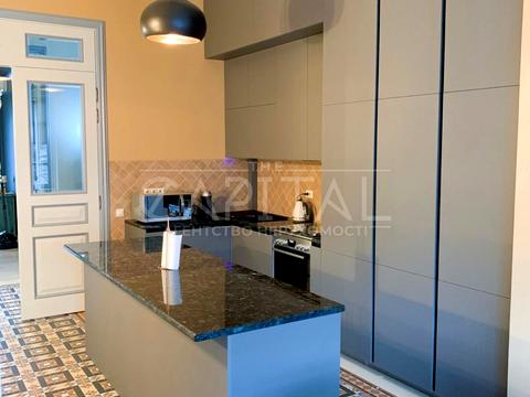 квартира за адресою Михайлівський пров., 4
