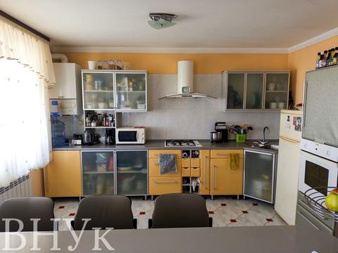квартира за адресою Андрія Сахарова вул., 3-А