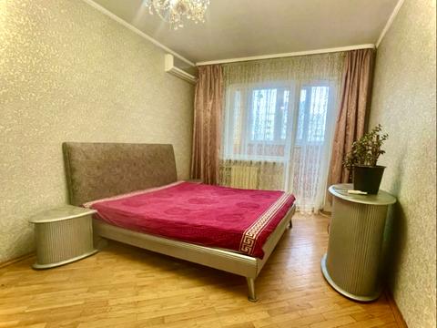 квартира за адресою Академіка Заболотного вул., 84