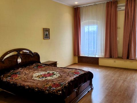 будинок за адресою Одеса, Квітнева вул.