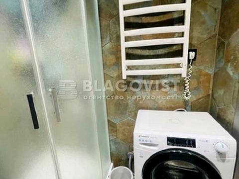квартира за адресою Салютна вул., 2/1