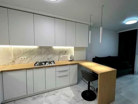 квартира за адресою Європейський пров., 3